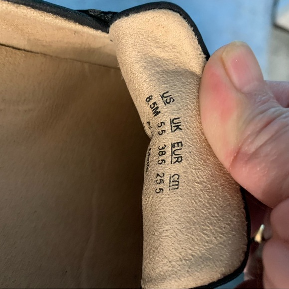 Naturalizer Black Loafers - Picture 3 of 5